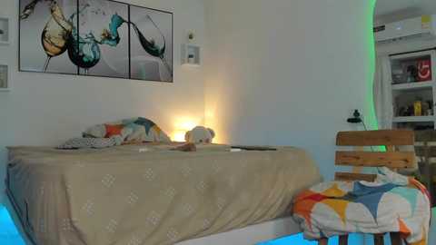 Media: wendy_and_alex1712 Chaturbate 2024-10-31 04:26:00