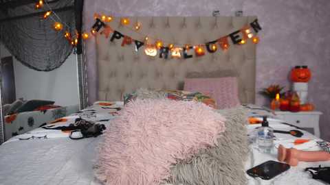 Media: akirasweetyfox Chaturbate 2024-11-01 02:54:00