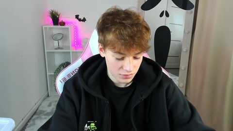 Media: ginger_piece Chaturbate 2024-11-01 08:10:00