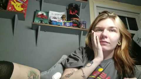 Media: lizzyylovesick Chaturbate 2024-11-01 18:42:00