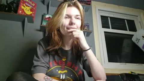 Media: lizzyylovesick Chaturbate 2024-11-01 19:23:00
