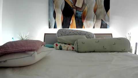 Media: mis_eva Chaturbate 2024-11-01 18:08:00