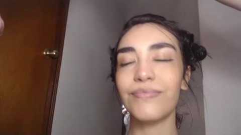 Media: pinkpigss Chaturbate 2024-11-01 06:44:00