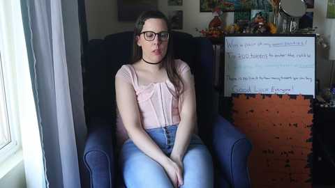 Media: ellynaomi Chaturbate 2024-11-02 17:02:00