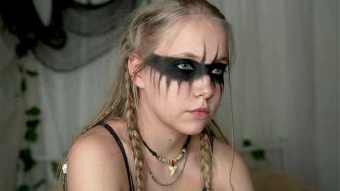 Media: appr0ved Chaturbate 2024-11-03 11:32:00