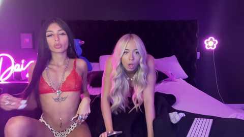 miagrayxx @ chaturbate on 20241103