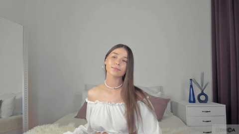 Media: violetta_finch Chaturbate 2024-11-03 13:36:00