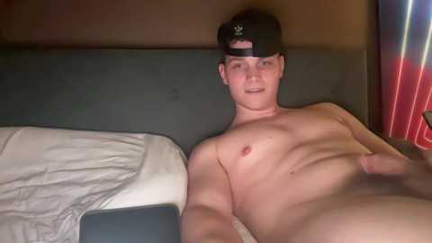 Media: white_latino1 Chaturbate 2024-11-03 04:07:00