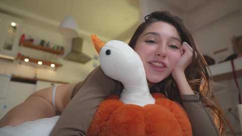 Media: mia_elfie Chaturbate 2024-11-04 08:03:00