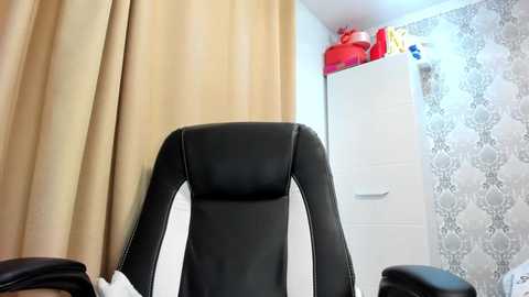 bigtitsmary2 @ chaturbate on 20241105