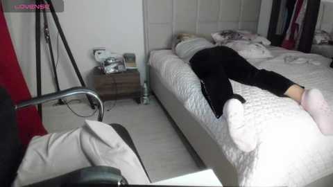 Media: colette1w Chaturbate 2024-11-05 02:58:00