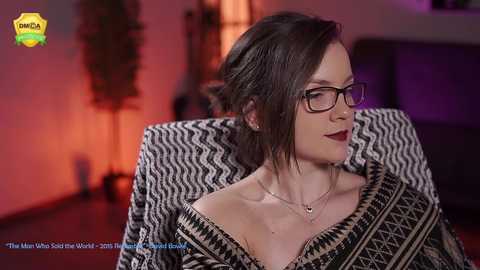 Media: tiffanyriox Chaturbate 2024-11-05 05:36:00