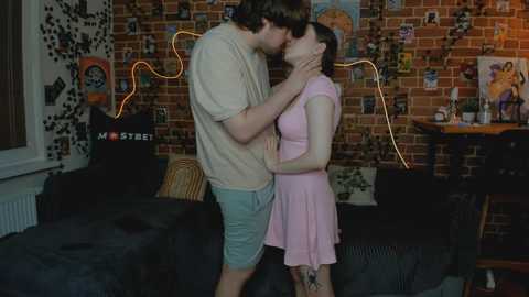Media: yami_yami_yami Chaturbate 2024-11-06 14:06:00