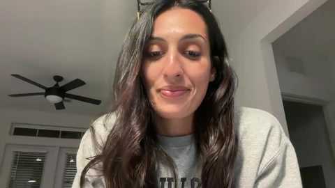 Media: camiliakxoxo Chaturbate 2024-11-07 00:26:00