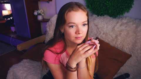 Media: emelianae Chaturbate 2024-11-07 17:37:00