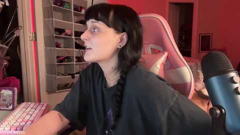 Media: ivyminxxx Chaturbate 2024-11-07 08:05:00
