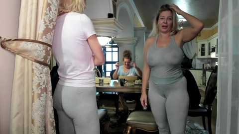 Media: tunderose Chaturbate 2024-11-07 06:47:00