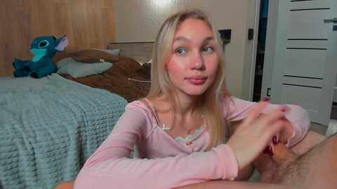Media: wladilia Chaturbate 2024-11-07 00:35:00