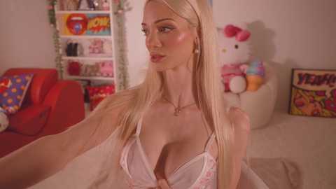 Media: bunnydollstella Chaturbate 2024-11-08 00:43:00