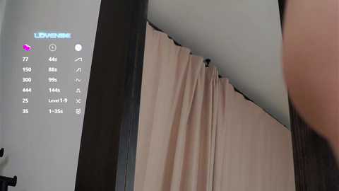Media: peek_in_my_window Chaturbate 2024-11-08 19:59:00