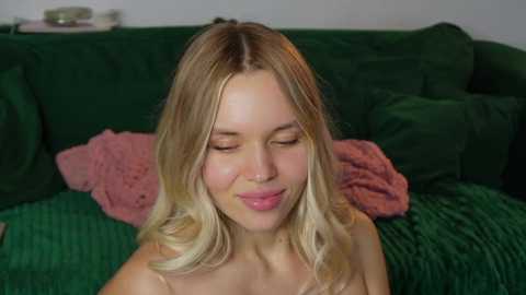 Media: corni__ Chaturbate 2024-11-10 03:20:00