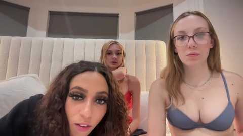 sarahscire @ chaturbate on 20241110