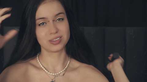 Media: vivid_girls Chaturbate 2024-11-10 15:53:00