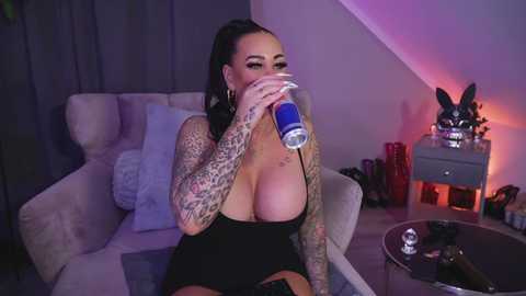 Media: hotmilfbitch Chaturbate 2024-11-11 21:56:00