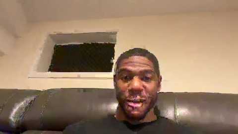 Media: urnewdaddy90 Chaturbate 2024-11-11 05:18:00