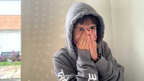 Media: vanandjuani Chaturbate 2024-11-11 20:48:00