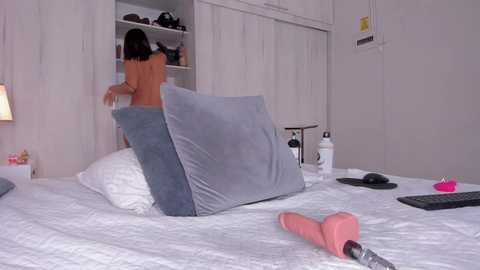 Media: _natasha18_ Chaturbate 2024-11-12 16:59:00