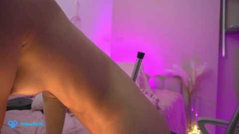Media: little_effy18_ Chaturbate 2024-11-12 00:21:00