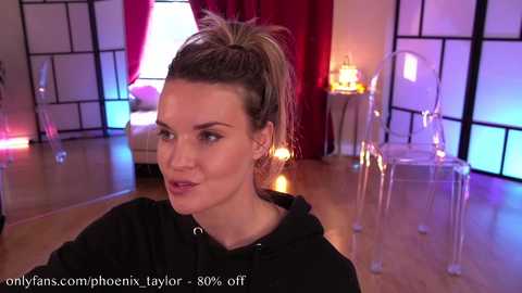 Media: phoenix_taylor Chaturbate 2024-11-12 00:16:00