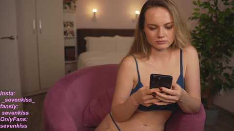 Media: your_kat Chaturbate 2024-11-12 14:22:00