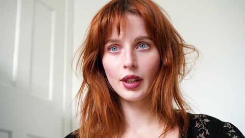 Media: ellaa91 Chaturbate 2024-11-13 19:08:00