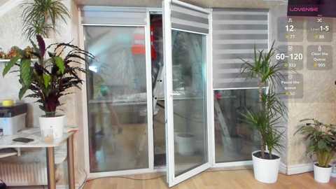 Media: karinadeniss Chaturbate 2024-11-13 17:18:00