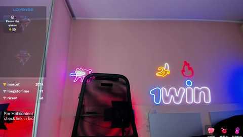 Media: slemgem Chaturbate 2024-11-13 07:42:00
