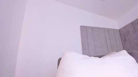 Media: tamy_leen Chaturbate 2024-11-13 12:25:00