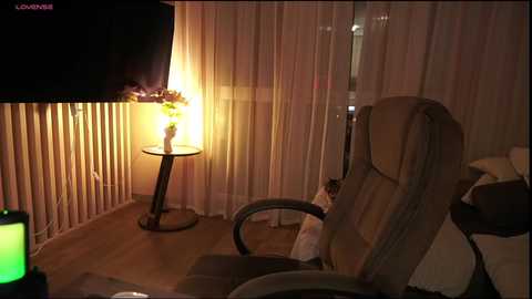 Media: bitter_moon Chaturbate 2024-11-14 03:18:00