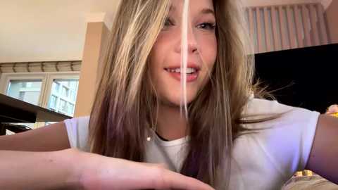 Media: bitter_moon Chaturbate 2024-11-15 06:16:00