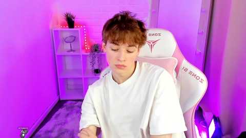 Media: ginger_piece Chaturbate 2024-11-15 11:40:00