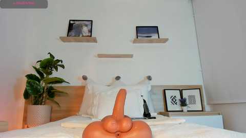 Media: lana_kane_ Chaturbate 2024-11-15 16:07:00