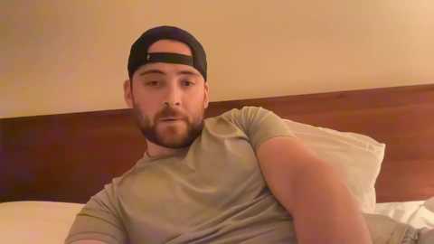 Media: randomdude5950 Chaturbate 2024-11-15 06:04:00