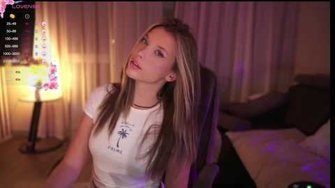 Media: bitter_moon Chaturbate 2024-11-16 04:50:00