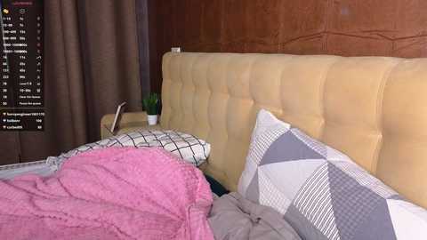 Media: dianaholiday Chaturbate 2024-11-16 10:52:00