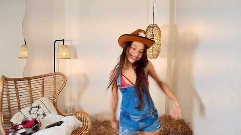 Media: marce_algara Chaturbate 2024-11-16 10:06:00