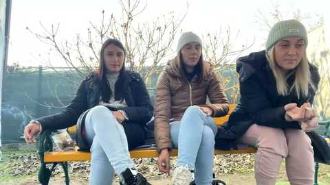 squirt_bunny77 @ chaturbate on 20241116