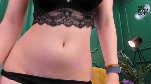 Media: _mayflower_ Chaturbate 2024-11-17 07:52:00