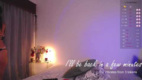 adelina_shine @ chaturbate on 20241117