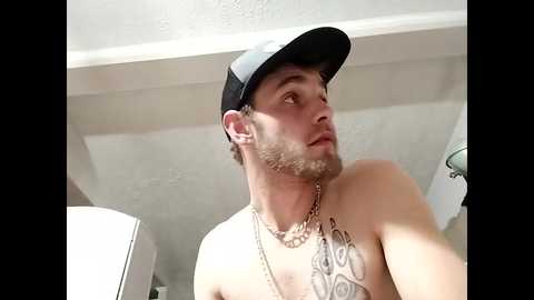 Media: high3ndlowlife Chaturbate 2024-11-17 05:58:00